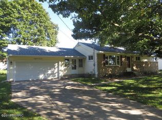 3939 Seven Mile Rd NE, Belmont, MI 49306