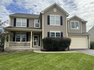 416 River Bend Dr, Genoa, IL 60135