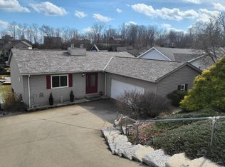 1331 Heidi Haven Dr, Lawrenceburg, IN 47025