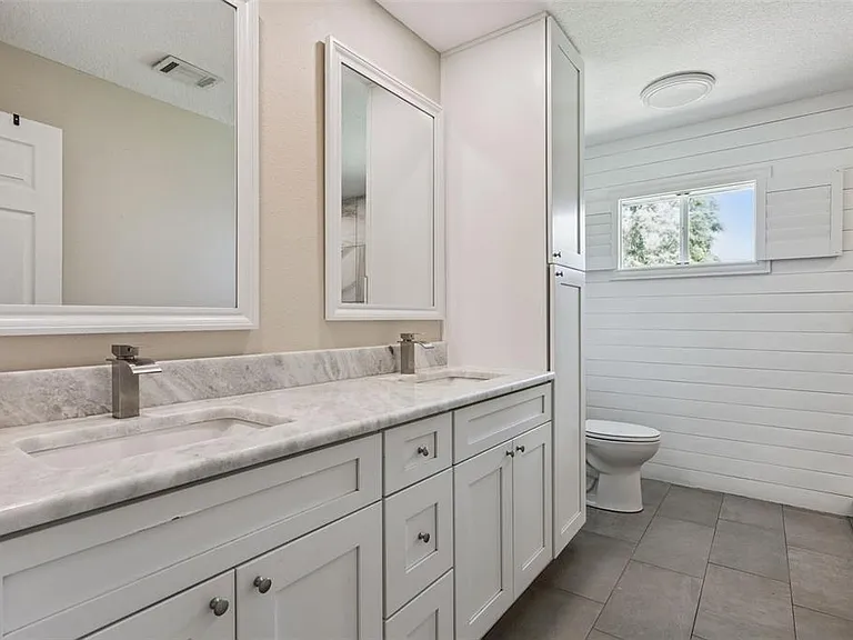 523 Fern St — Photo 17