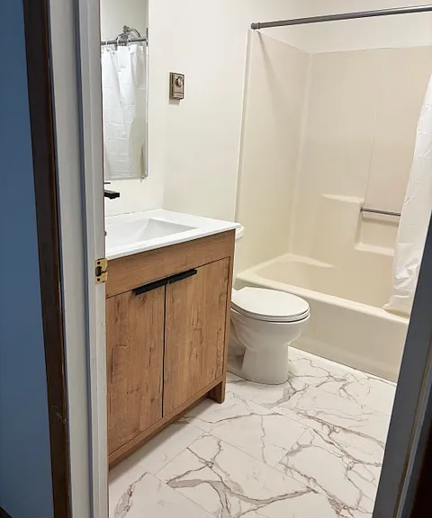 527 Spencer Rd #1 — Photo 5