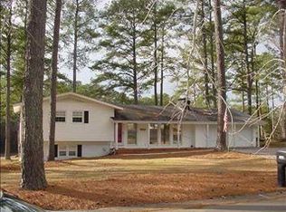 142 Boiling Springs Cir, Southern Pines, NC 28387