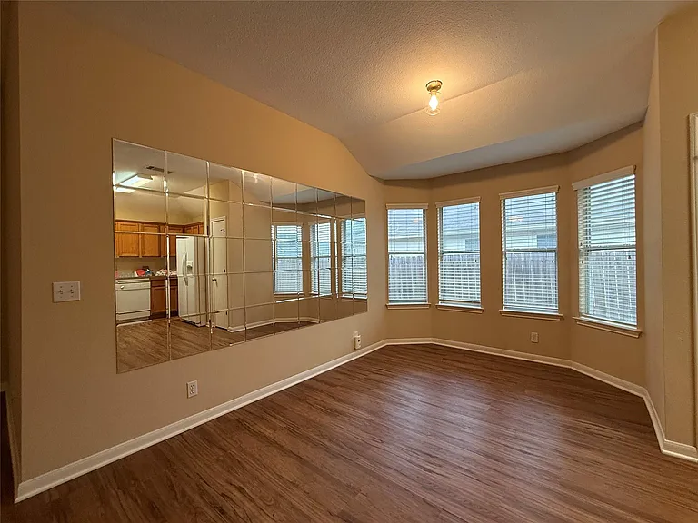25 Azalea Dr — Photo 6