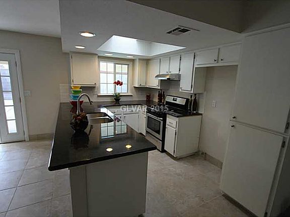 5th image of 6221 Long Valley Dr