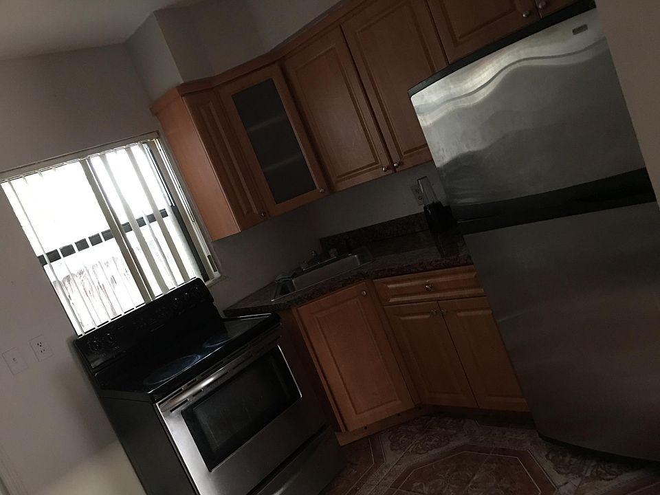 1st image of 1583 NE 109th St #1