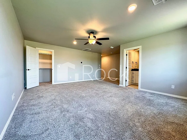 19113 Grove Pkwy — Photo 39