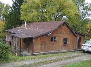 35 Davis Heights Rd, Maidsville, WV 26541