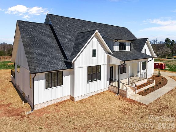 4th image of 6205 Phillip Rd #2