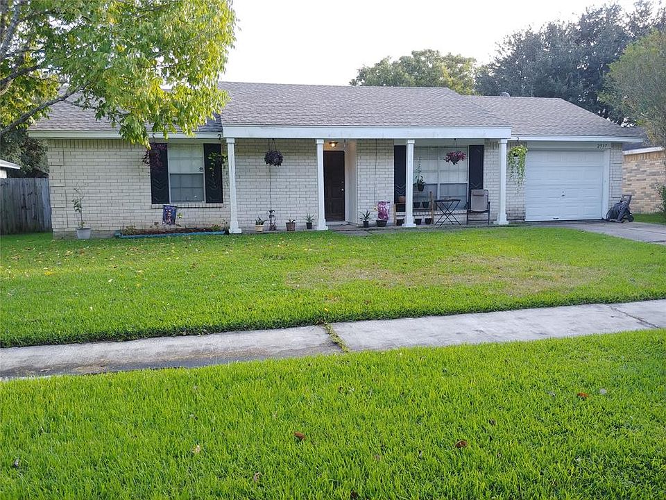 1st image of 2517 Gettysburg Dr