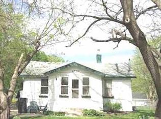 4710 NW 50th St, Des Moines, IA 50310