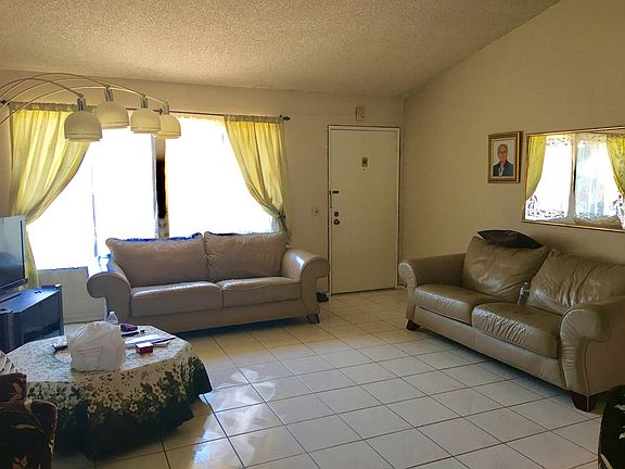 2nd image of 2418 E Magdalena Dr