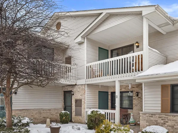 7203 98th AVENUE #K, Kenosha, WI 53142