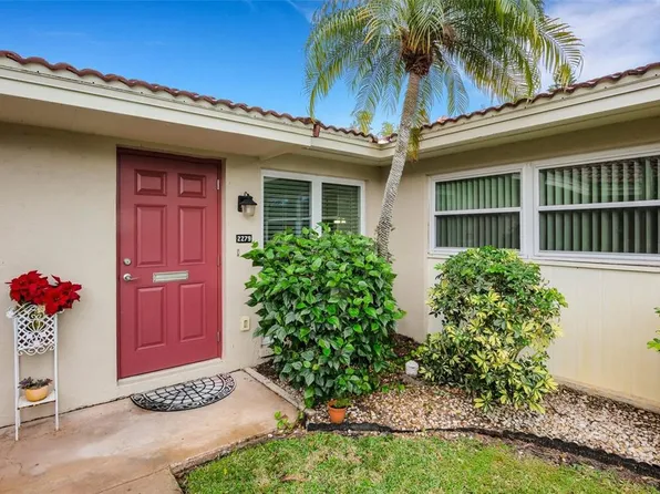 2279 Pueblo Ln #V-43, Sarasota, FL 34231