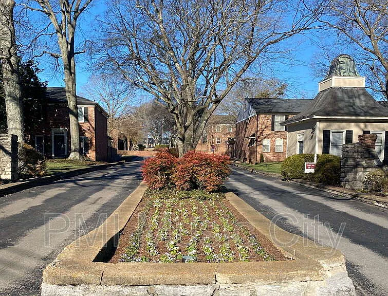 5025 Hillsboro Pike #15L — Photo 3