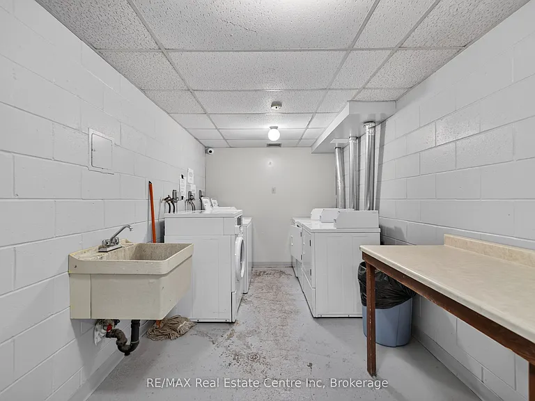 65 Silvercreek Pkwy N #401 — Photo 37