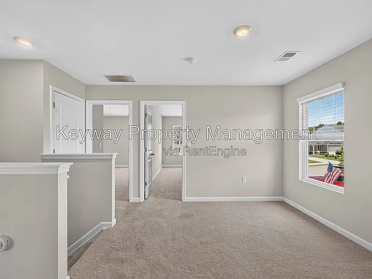 411 Shipwreck Dr — Photo 36