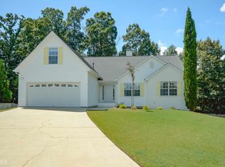 4103 Rocks Ln, Loganville, GA 30052