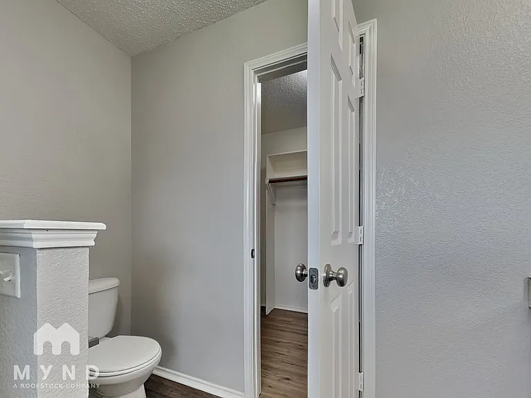 521 Denise St — Photo 18