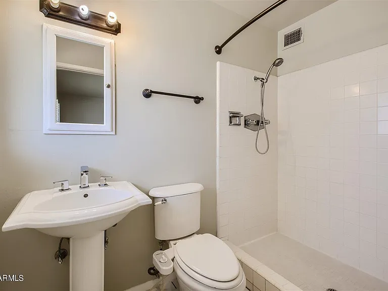 3213 N 63rd Pl — Photo 17
