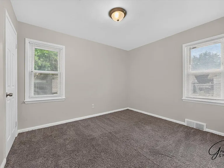 10010 Bramell Franklin D Roosevelt — Photo 20