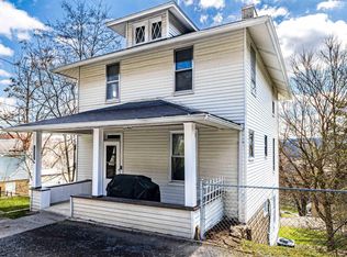 1032 Richwood Ave, Morgantown, WV 26505
