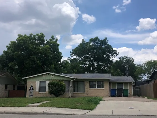 3378 W WOODLAWN AVE, San Antonio, TX 78228