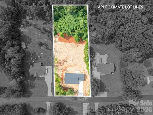 2935 Heavners Farm Ct, Lincolnton, NC 28092