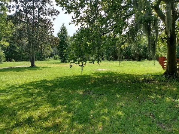 718 Old Back River Rd, Goose Creek, SC 29445