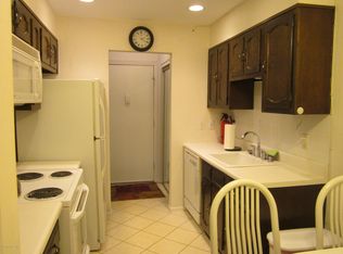209 Covered Bridge Blvd UNIT G, Englishtown, NJ 07726