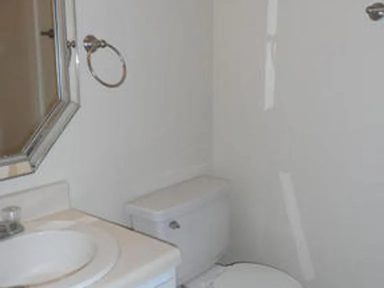 263K Brooks St SE — Photo 5