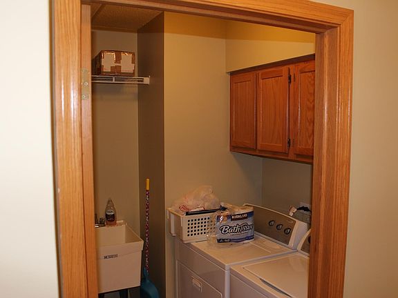 5th image of 5000 Warren St #205