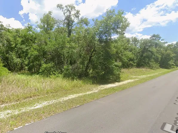 6278 Emerald Dr, Dade City, FL 33523