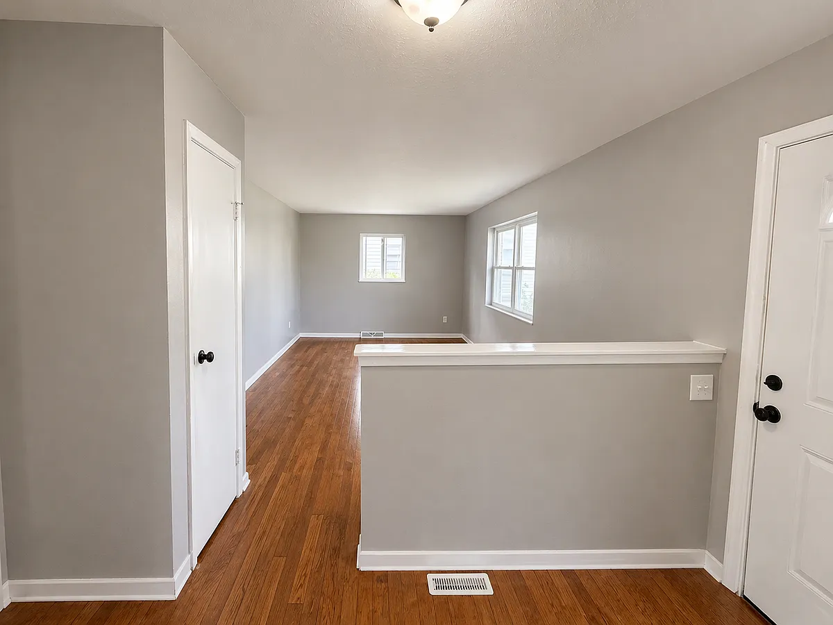 Building Photo - 2718 Fern Ave