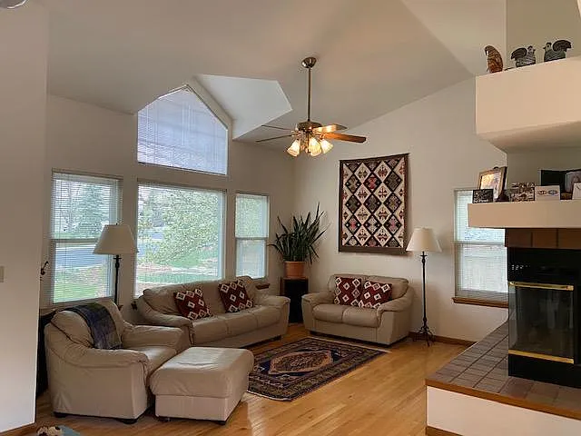 581 W Arrowhead St — Photo 6