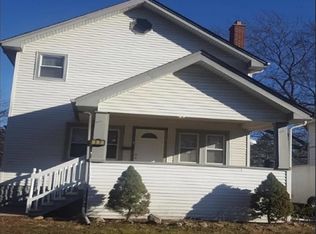 17 N State St, Glenwood, IL