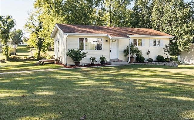 Very well maintained ranch home with 3 beds, 1 bath on .413 acres in a quiet subdivision!