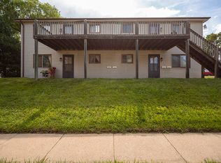120 N 11th St APT 3, Beatrice, NE 68310