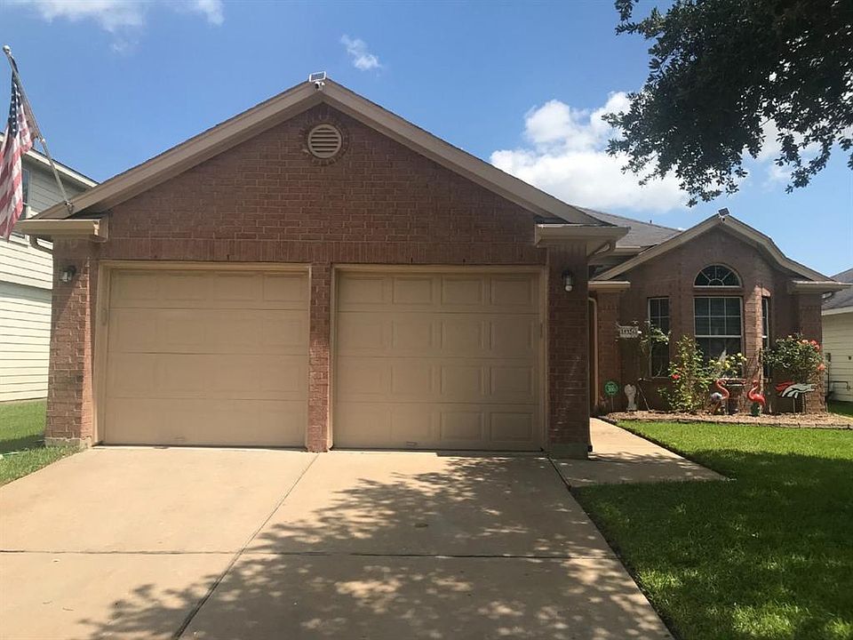 1st image of 15326 Forest Creek Farms Dr