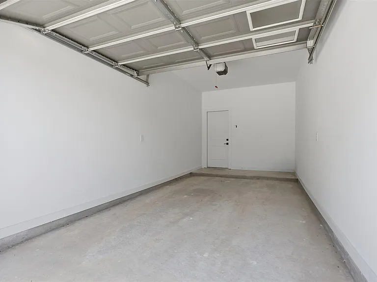 5921 Mountwood St #B — Photo 7