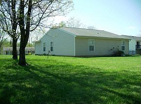 2nd image of 721 N Chandler Dr