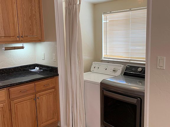 3rd image of 10365 Moretti Dr