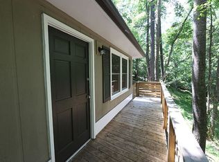 1007 Wave Rd, Chapel Hill, NC 27517