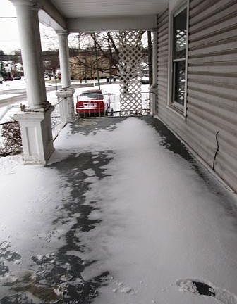 3rd image of 13 E Maplewood Ave