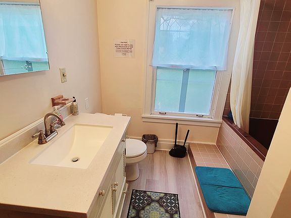 4th image of 1512 Harlem Blvd #2