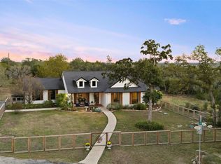 120 Oak Springs Dr, Dripping Springs, TX 78620