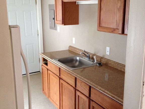 2nd image of 767 Miami St #2