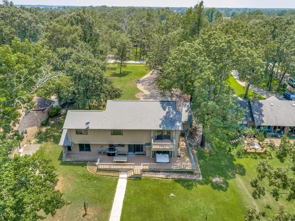 605 Private Road 5881, Yantis, TX 75497