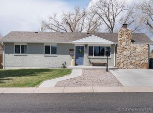 1426 Cleveland Ave, Cheyenne, WY 82001