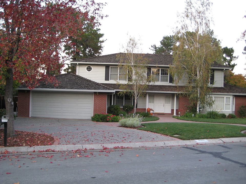 1st image of 1515 Redwood Dr