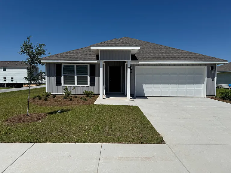 58 Sawbrier St — Photo 1